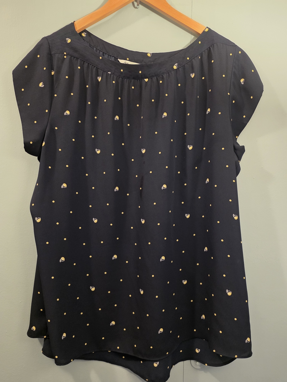 Reitmans Navy Blouse with Yellow Dot & Heart Print